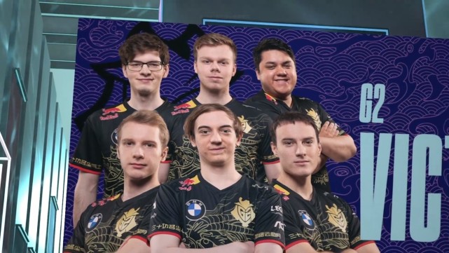 场观众的激 场观众的激